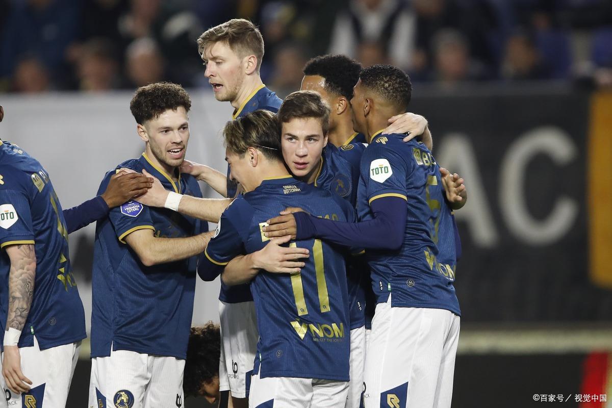 昨晚广厦队和上海队比赛