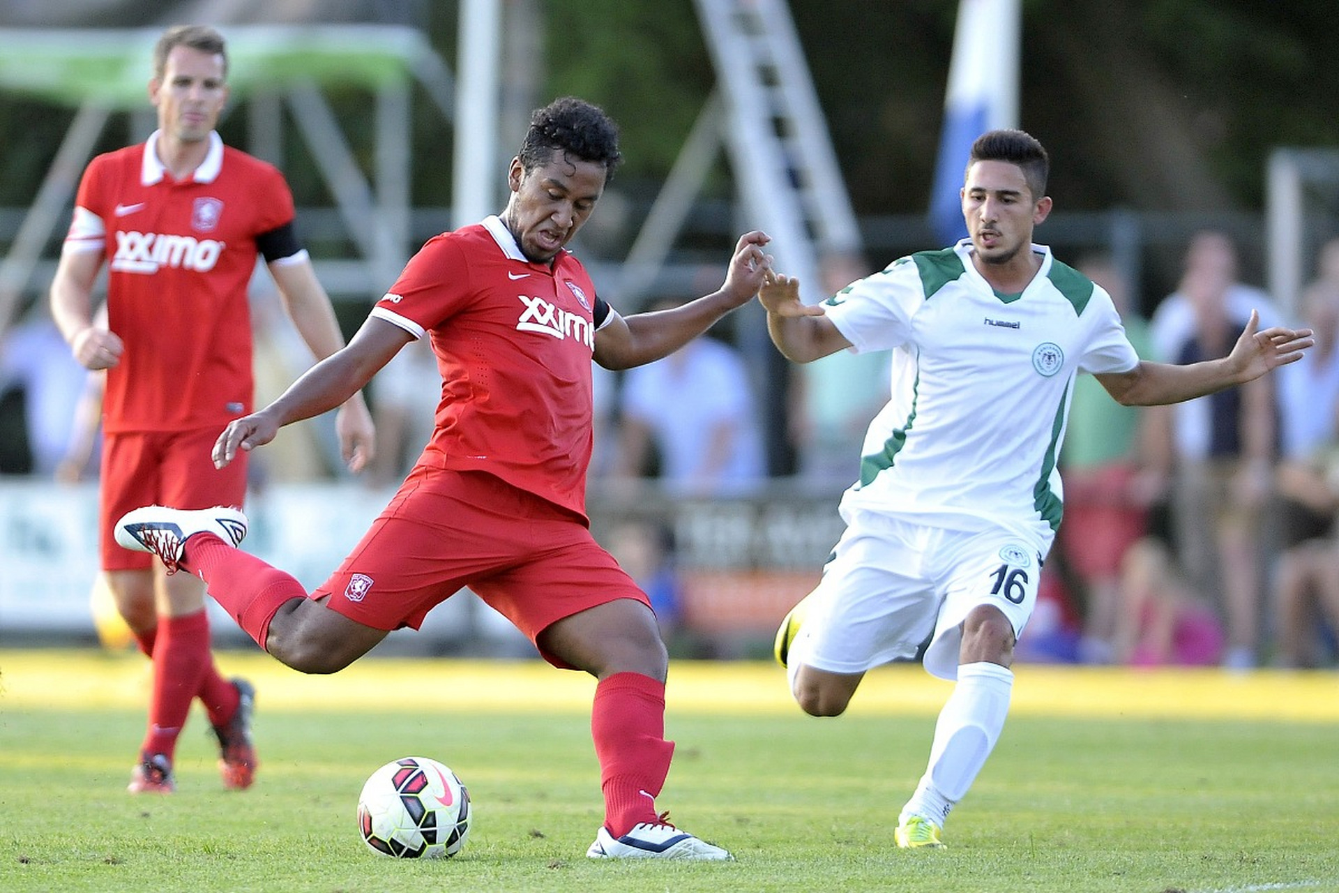 昨晚广厦队和上海队比赛